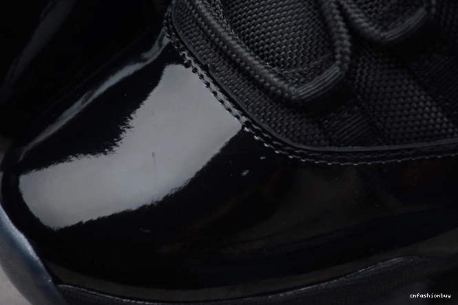 378037-006 11 Blue Jordan Retro Air Gamma 0805
